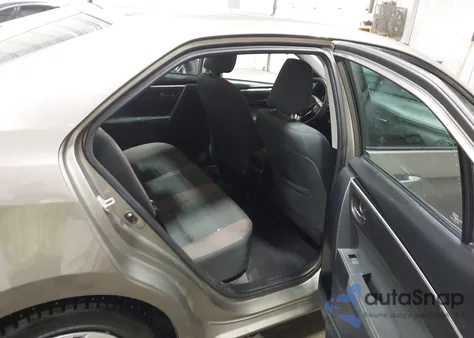 2019 Toyota Corolla Le z USA, uszkodzony, nr VIN 2T1BURHE8KC228807